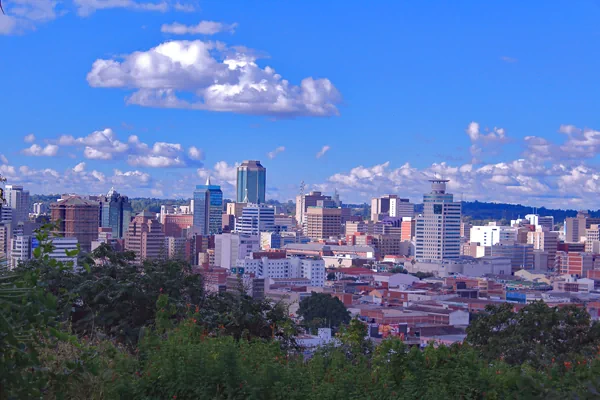 Panoramablick auf das Geschäftsviertel von Harare