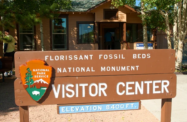 Florissant Fossil Beds - Schild Visitor Center