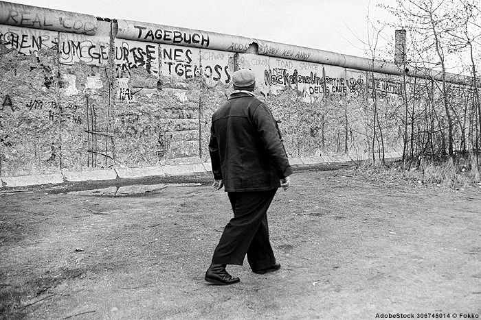 Berliner Mauer in ein Mann