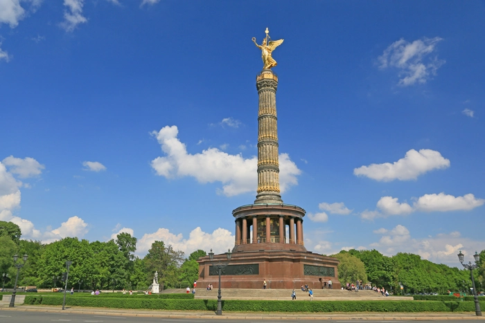 Siegessäule im Tiergarten Berlin mit Siegesgöttin Victoria