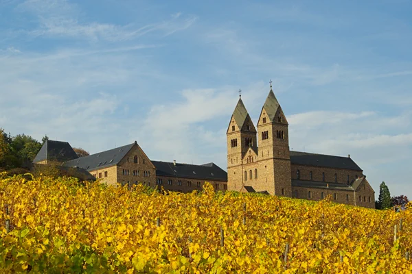 Benediktinerinnenkloster im Oberen Mittelrheintal