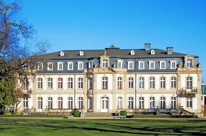 Stadtpalais im Stadtpark von Offenbach