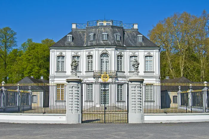 Brühler Schloss - Jagdschloss Falkenlust