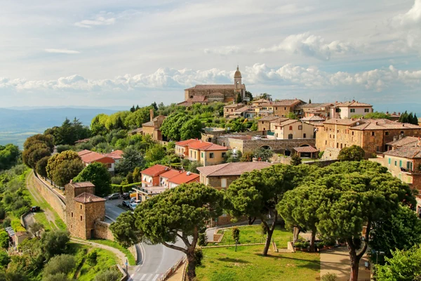 Montalcino nahe Siena in der Toskana