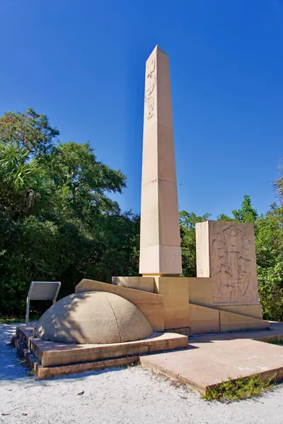 Holy Eucharist Monument De Soto - Florida