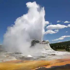 Geysir im Yellowstone-Nationalpark