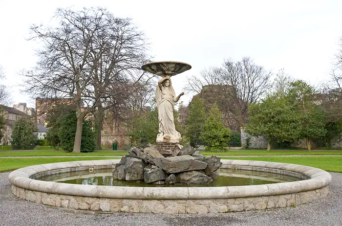 Brunnenanlage - Iveagh Gardens Dublin