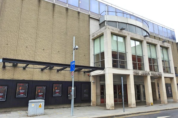 Fassade des Abbey Theatre in Dublin