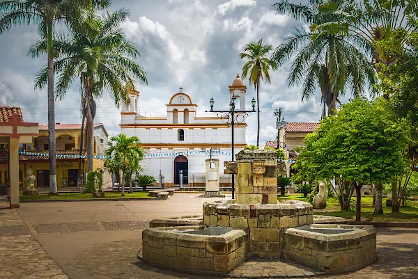 Malerischer Marktplatz von Copán