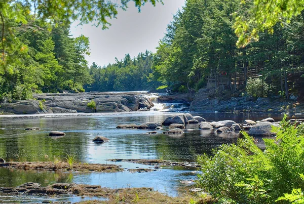 Wilder Fluss im Kejimkujik National Park